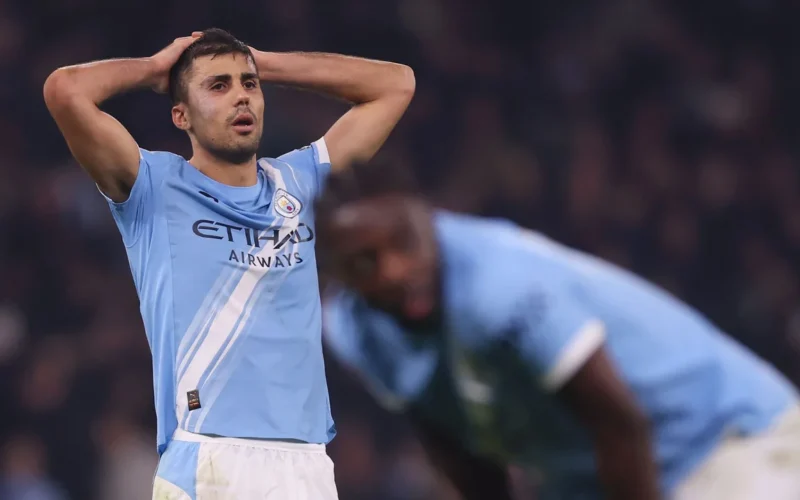 جيران نجم مانشستر سيتي رودري يبلغون الشرطة حول مزاعم انتهاك الخصوصية المنزلية